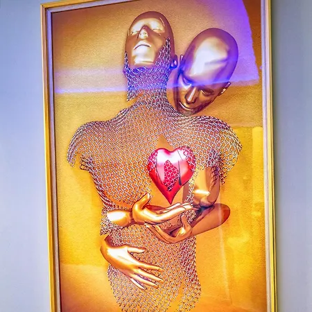 The Royal King - Caserne De Bonne / Centre-ville