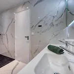 Apartmán The Royal King - Caserne De Bonne / Centre-ville *